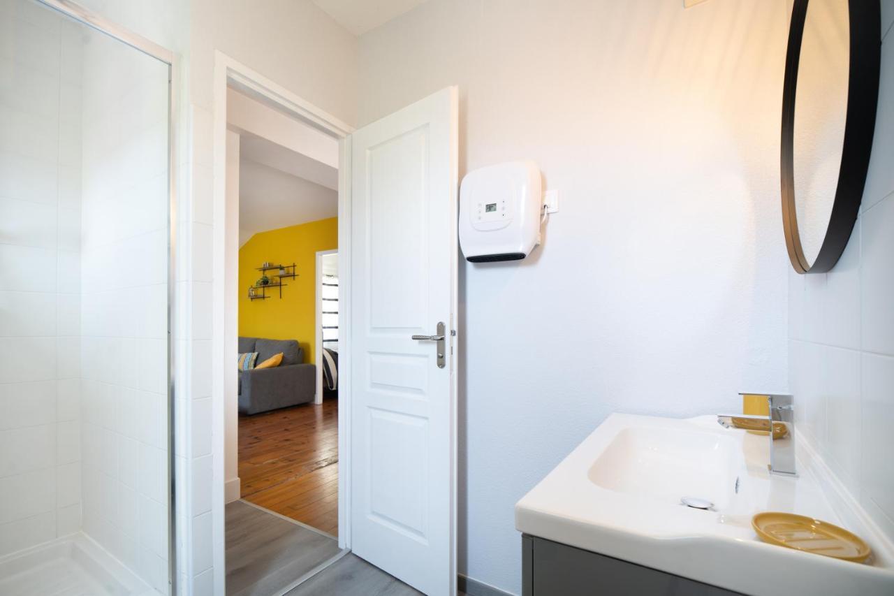 L'Indus T2--Hyper Centre--Tout Confort--Clim--Wifi Lourdes Exterior foto